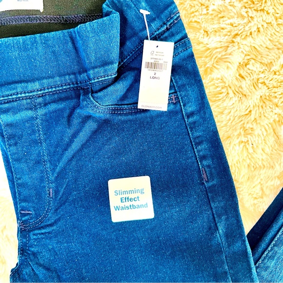 NWT, Old Navy super skinny slimming effect waistband Jean/Jegging size 2 long - Picture 2 of 5
